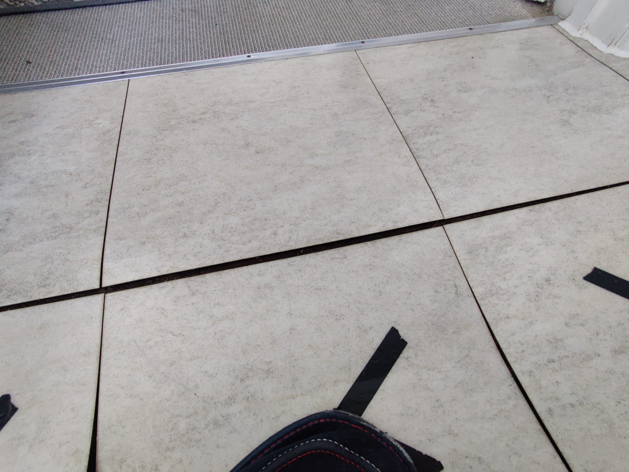 Photo of collapsing floor